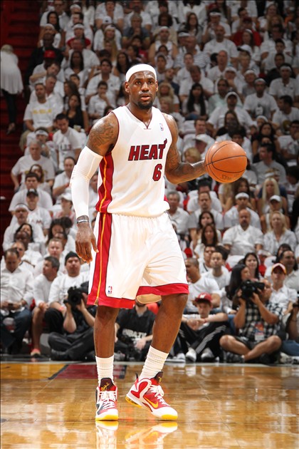 对阵曼城小角度推射破门，罗德里戈打破32场进球荒（罗德里戈对阵曼城小角度得手，终结32场进球荒）