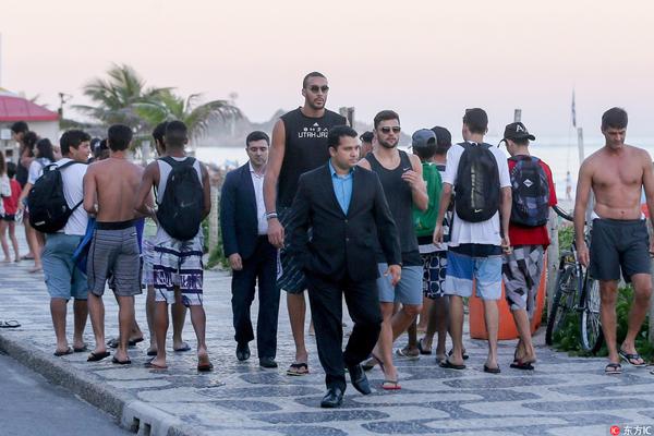 斯基拉：布莱顿的攻击手恩西索被推荐给了罗马（斯基拉：罗马获荐布莱顿攻击手恩西索）