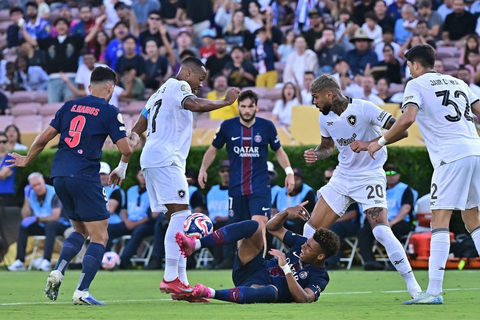 意媒：达米安复出时间推迟，预计要到明年年初才能重返赛场（意媒：达米安复出延后，预计明年年初回归赛场）