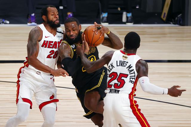 奥尔莫：欧洲杯门线解围是最兴奋时刻；若拿重要冠军就剃光头（奥尔莫：欧洲杯门线救险最让我振奋；若夺重磅冠军就剃光头）