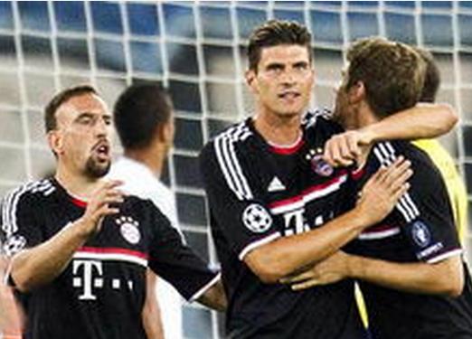 英超：曼城主场3-1击败布莱顿（英超：曼城主场3-1力克布莱顿）