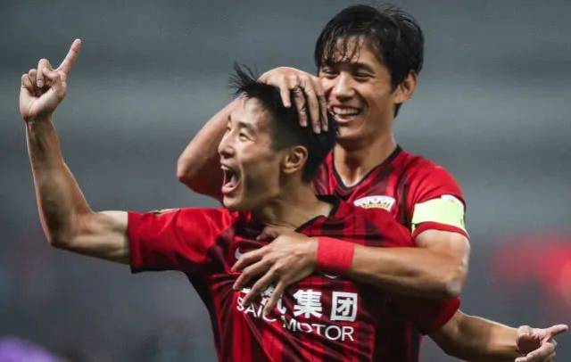 莱默尔：我们清楚定位球的重要性；送出两个点球让比赛变复杂（莱默尔：深知定位球至关重要，两次送点让比赛难度升级）