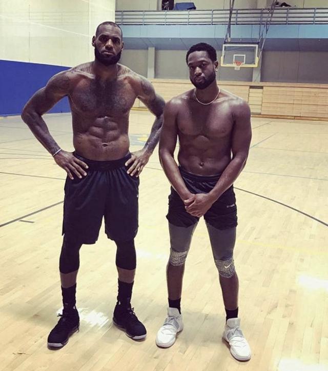 伊涅斯塔：会想念踢球的时光；进巴萨一线后每天都会观察哈维（伊涅斯塔：会怀念踢球的岁月，升入巴萨一队后每天都在观察哈维）