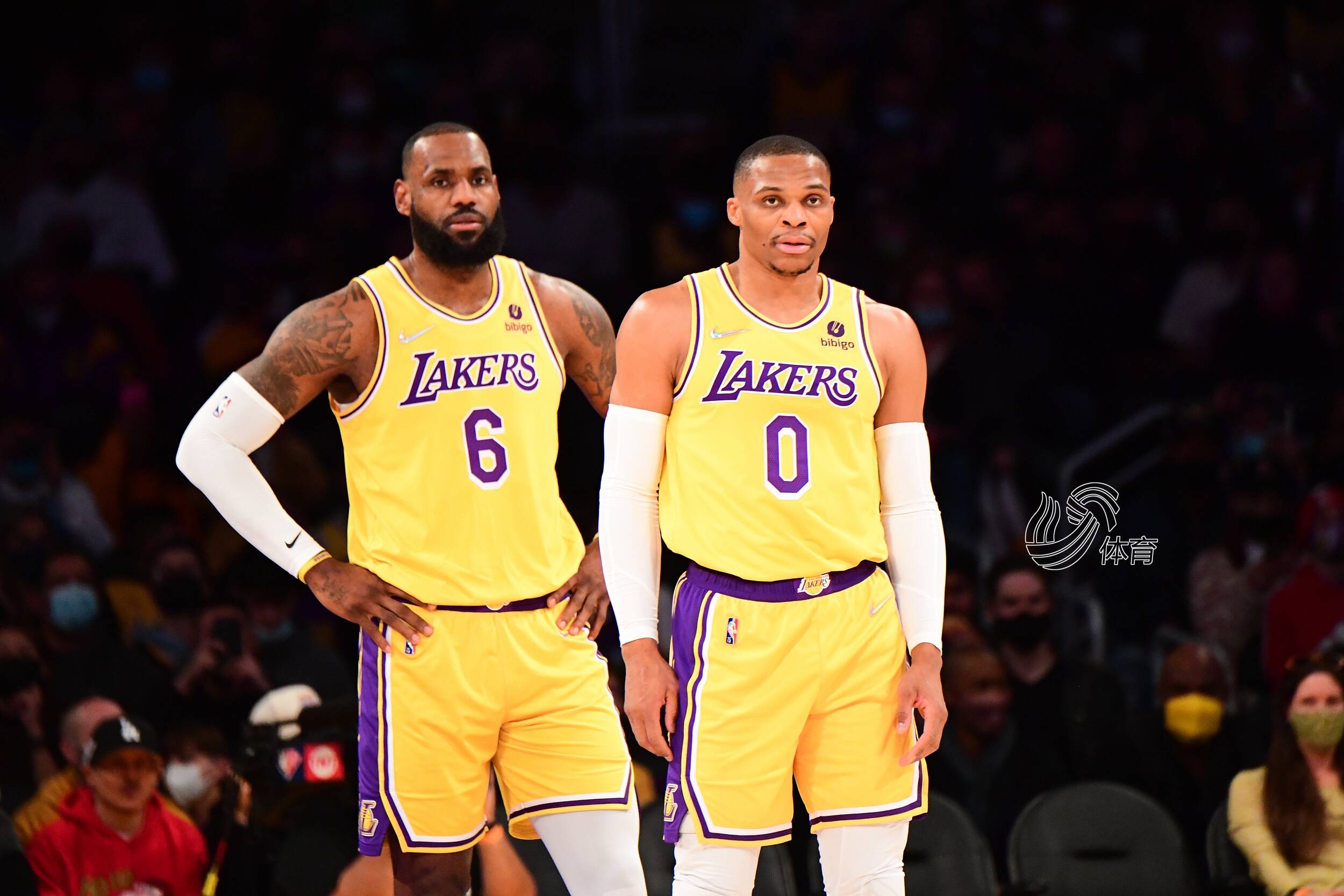 世界杯男篮迎来强强对话（男篮世界杯上演巅峰对决）